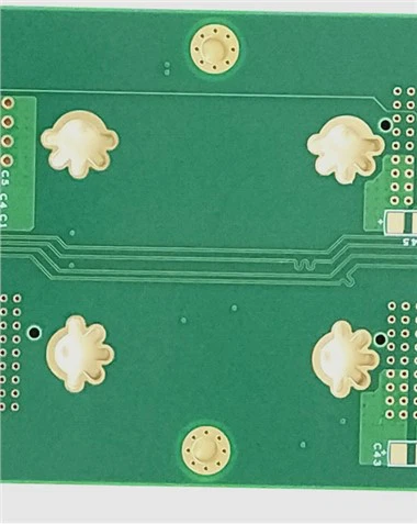 10L PCB התכתבות